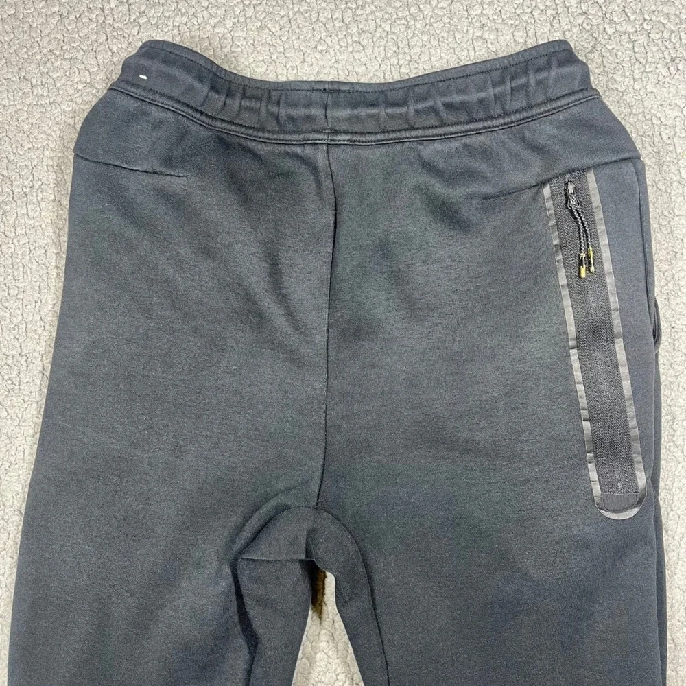 Nike Mens Tech Fleece Joggers Black Slim Fit Sweatpants CU4495-010 Size S